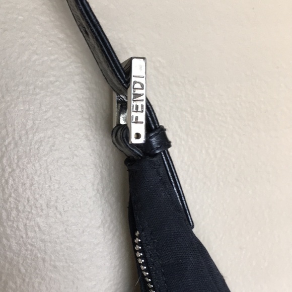 Fendi black hobo bag purse - Picture 3 of 8